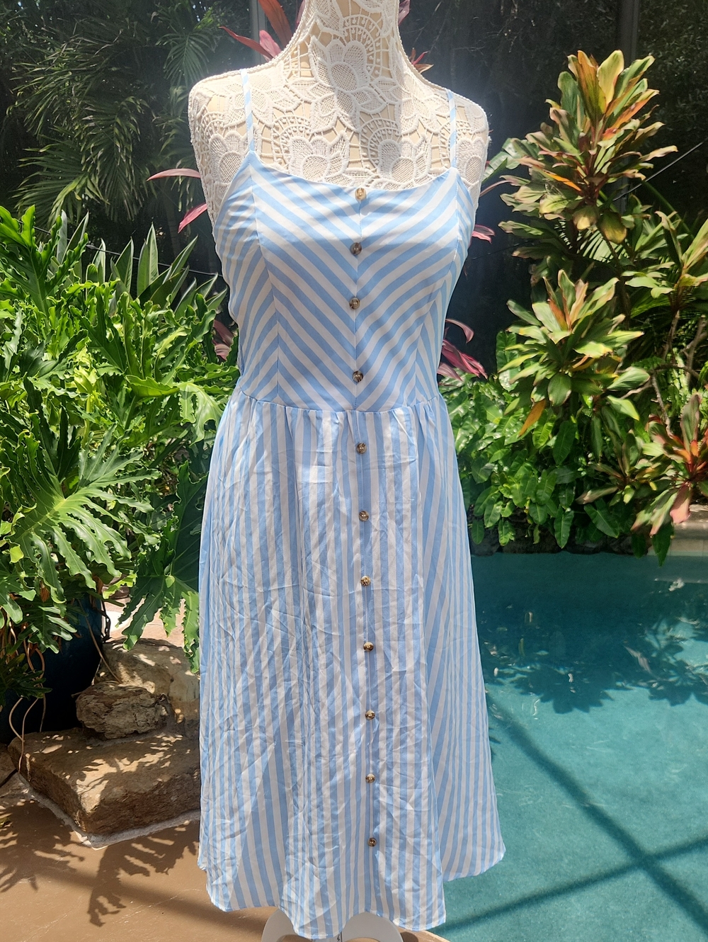 Gorgeous Summer Dress For Every Day Or Vacay!
